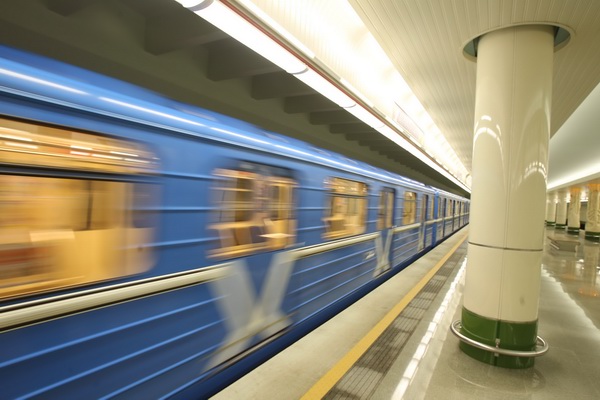 поезд на станции Малиновка