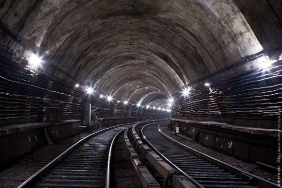 двухпутный тоннель в Московском метрополитене